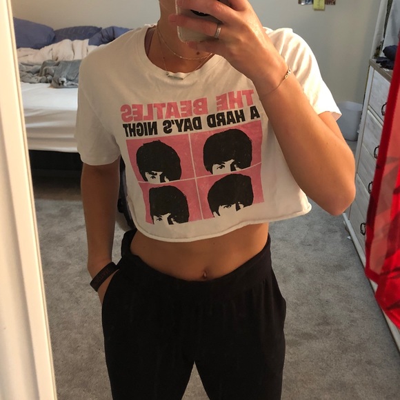 cotton on cropped tee